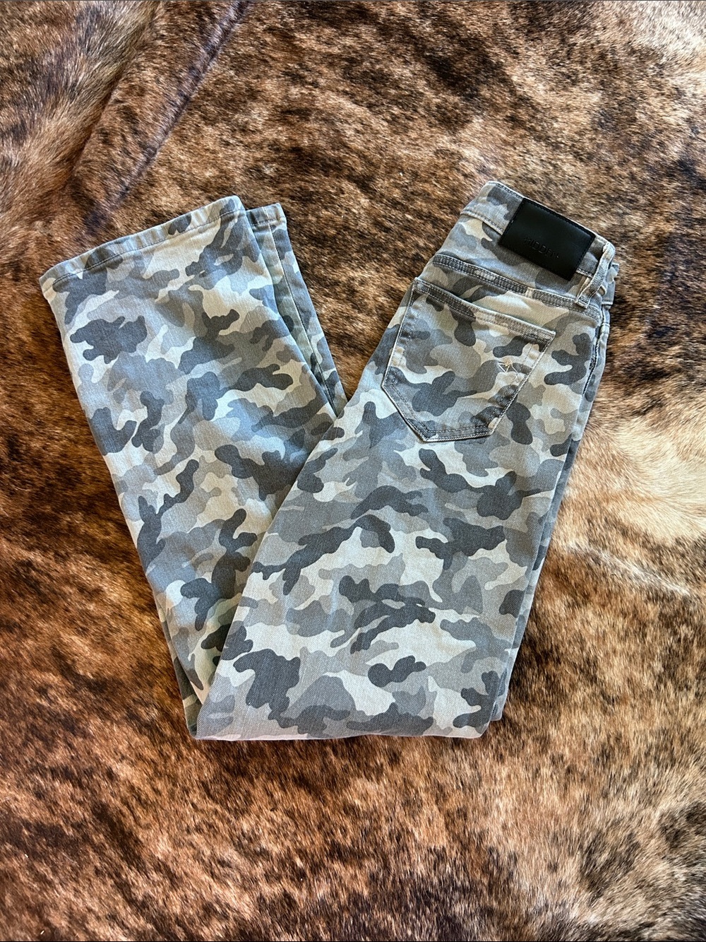 HIDDEN Gray Camo Jeans